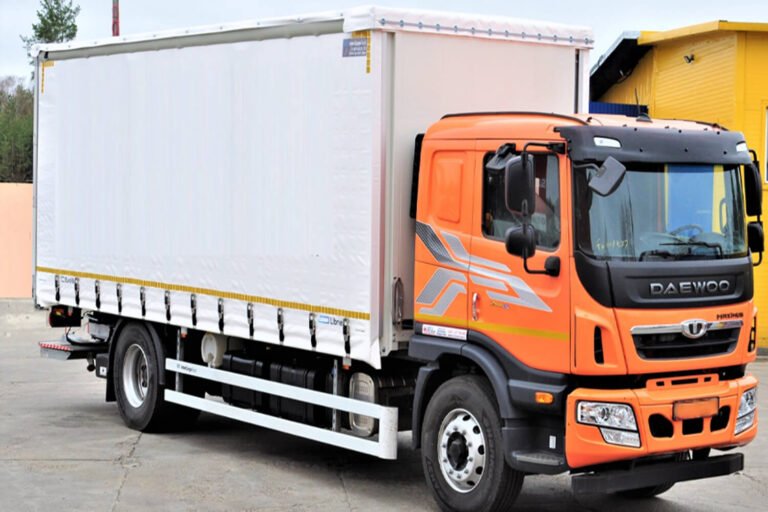 MAXIMUS 4×2 dry van