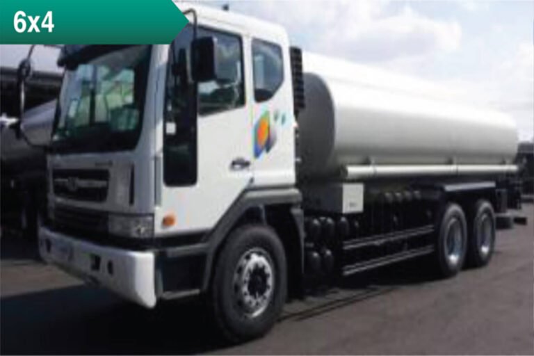 NOVUS 8×4 fuel tank truck